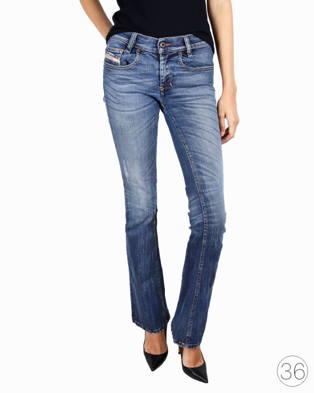DIESEL Italian  ""RONHOIR""  low Rise snug fit Bootcut Stretch  WashJeans  W28 L30
