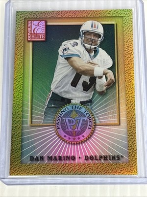 2000 Donruss Elite Dan Marino Passing The Torch 0454/1500 Miami Dolphins HOF