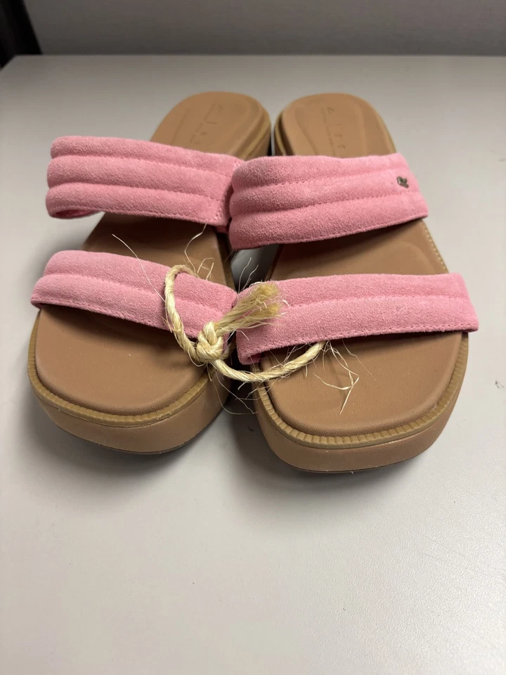 REEF Women's Wedge Two Strap Slide Pink Suede Size 7 Brand New - Image 3 of 4