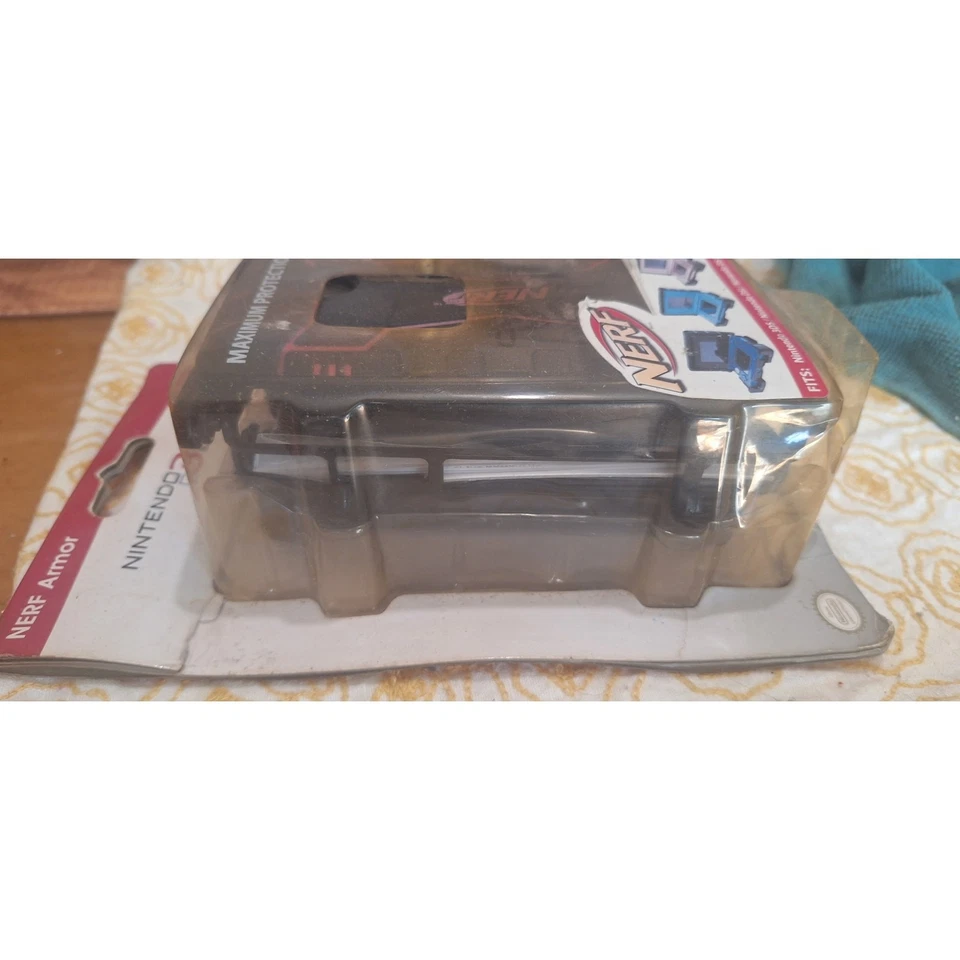 Funda Nerf Armor para Nintendo 3DS, DSi, DS Lite - Rosa y Negro - NUEVO EN PAQUETE - LEER Foto 2 de 4