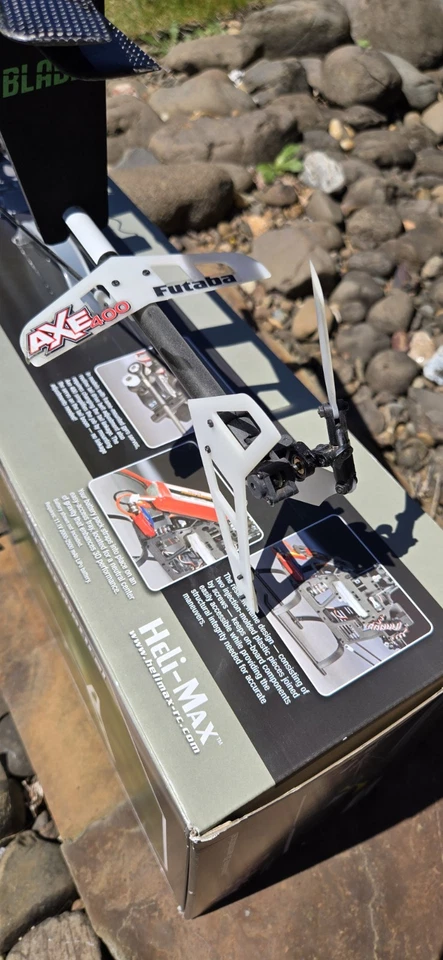 Heli-Max AXE 400 Helicopter With Futaba R606FS Receiver.  - Image 3 of 4