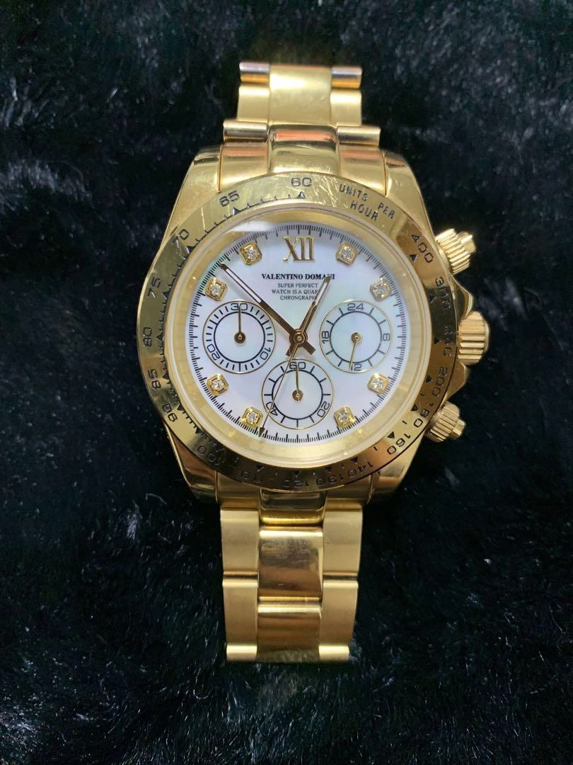 Per hotsell valentino watch