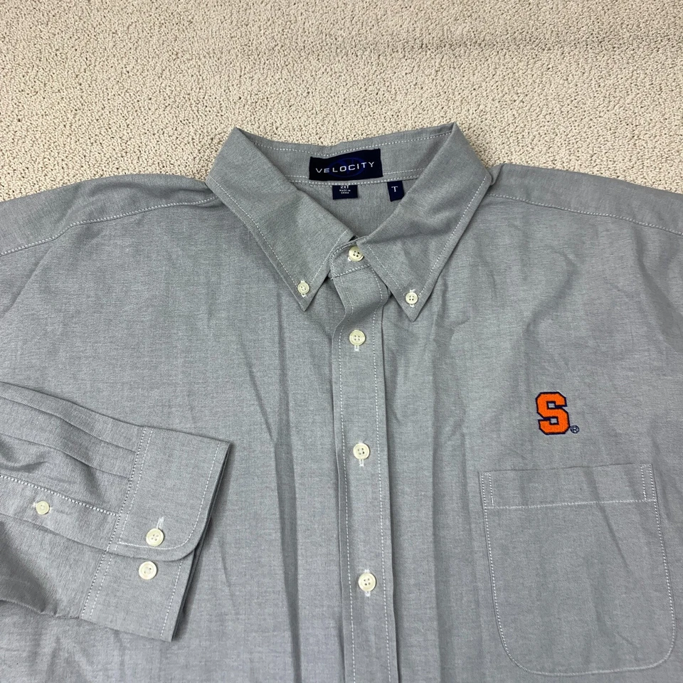 Camisa con botones Syracuse para hombre 2XT alta manga larga gris logotipo bordado Foto 2 de 4