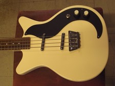 Danelectro 59DC SHORT SCALE BASS