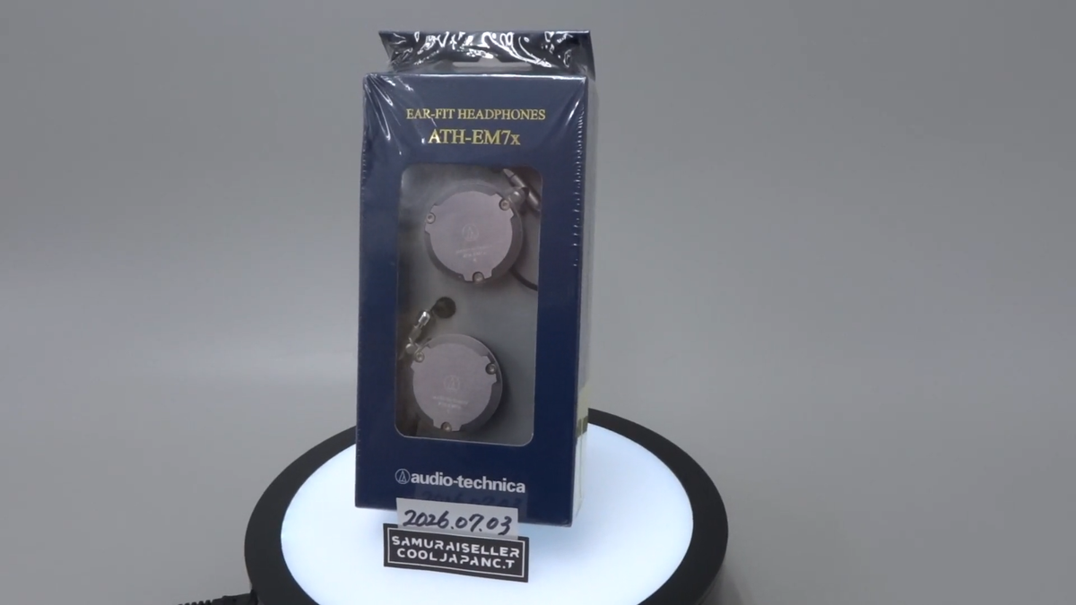 ATH-EM7x 新品 未開封 オーディオテクニカ ペルソナ3 有線イヤホン Audio-Technica ATH-EM7 X Silver Model Persona 3 Earphone EM7X from