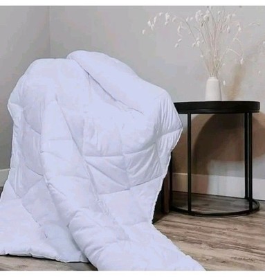 2 in 1 Luxury Down Alternative Comforter/ Sleeping Bag, with Zipper 54x80''
