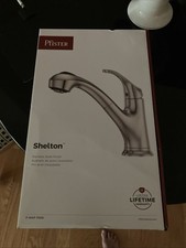 Pfister Shelton 1 Handle Pull Out Kitchen Faucet Polished Chrome F-WKP-701C
