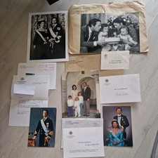 Lot lettres photos portraits famille royale Roi Carl Gustaf Reine Silvia Suède
