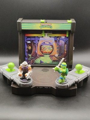 Akedo TMNT Battle Arena: Leonardo vs Shredder + 35 Sounds & 2 exklusive Figuren