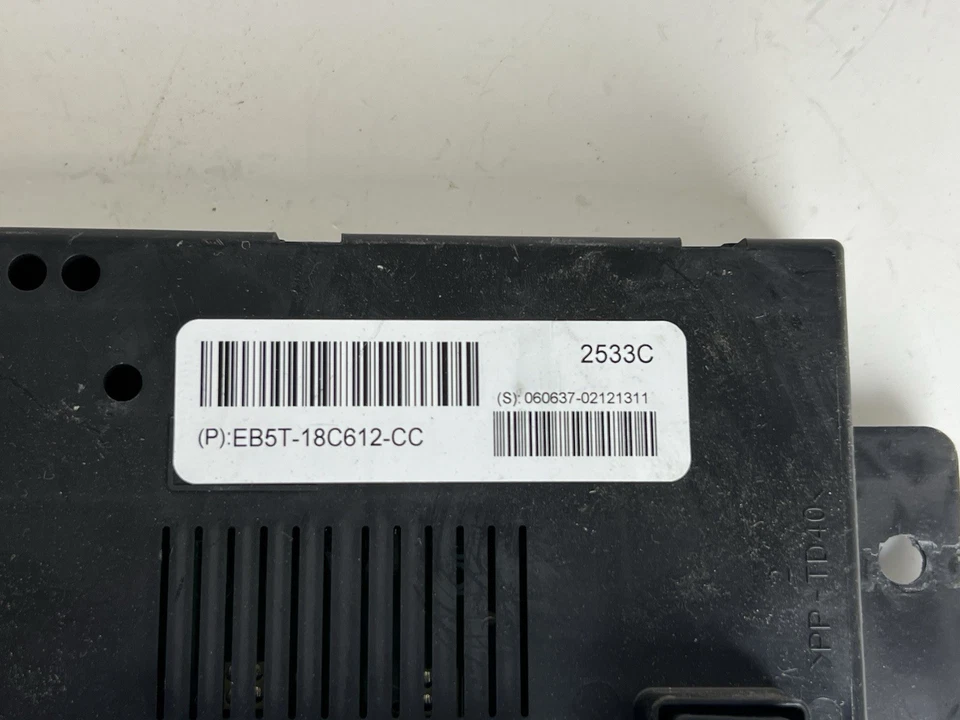 2014 FORD EXPLORER SEAT TEMPERATURE CONTROL MODULE EB5T-18C612-CC OEM - Image 3 of 4