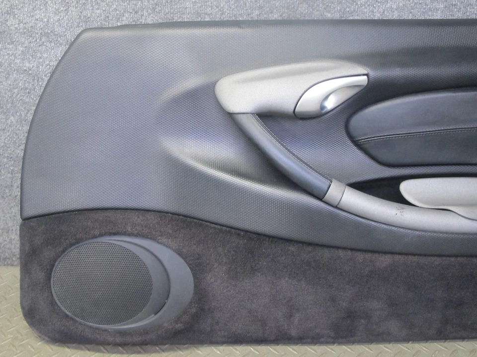 2000-2002 PORSCHE BOXSTER 986 LEFT & RIGHT SIDE INTERIOR DOOR PANEL BLACK SET - Image 2 of 4