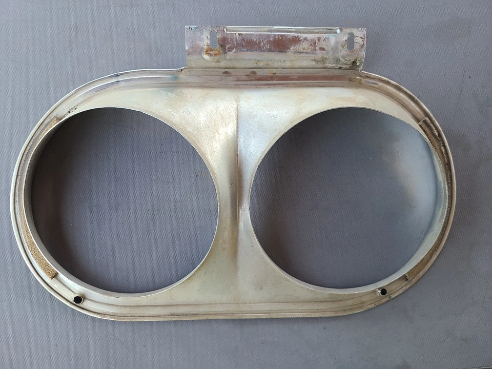 Biseles de faros Plymouth 1963 y extensiones de parrilla Belvedere Fury Savoy Foto 4 de 4