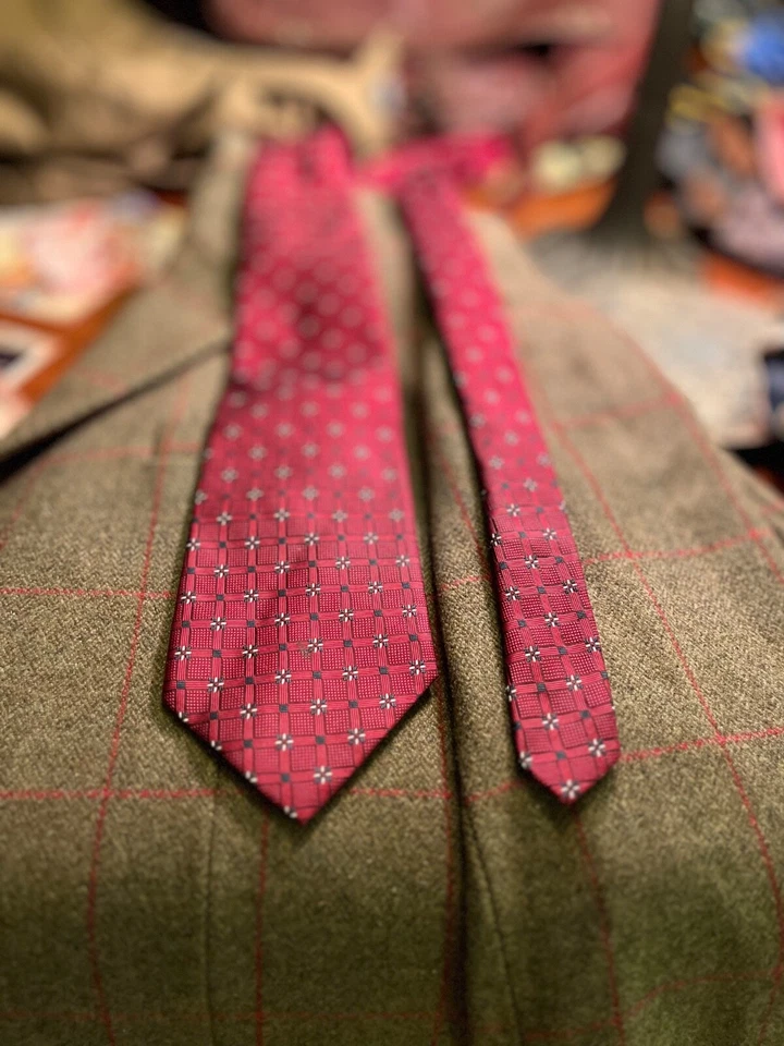 EMBASSY ROW HOMBRE CORBATA HECHA A MANO ROPA PARA EL CUELLO 100% SEDA ROJO/MULTI Foto 3 de 4