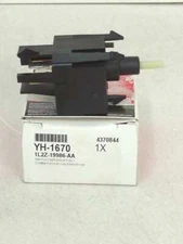 New OEM Genuine HVAC Fan Blower Motor Switch 2001-2011 1L2Z-19986-AA YH-1670