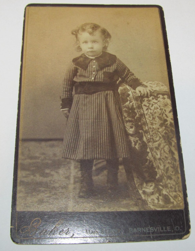 Old West Vintage Cabinet Card Photograph Baby Girl Toddler Barnesville, OH Baker