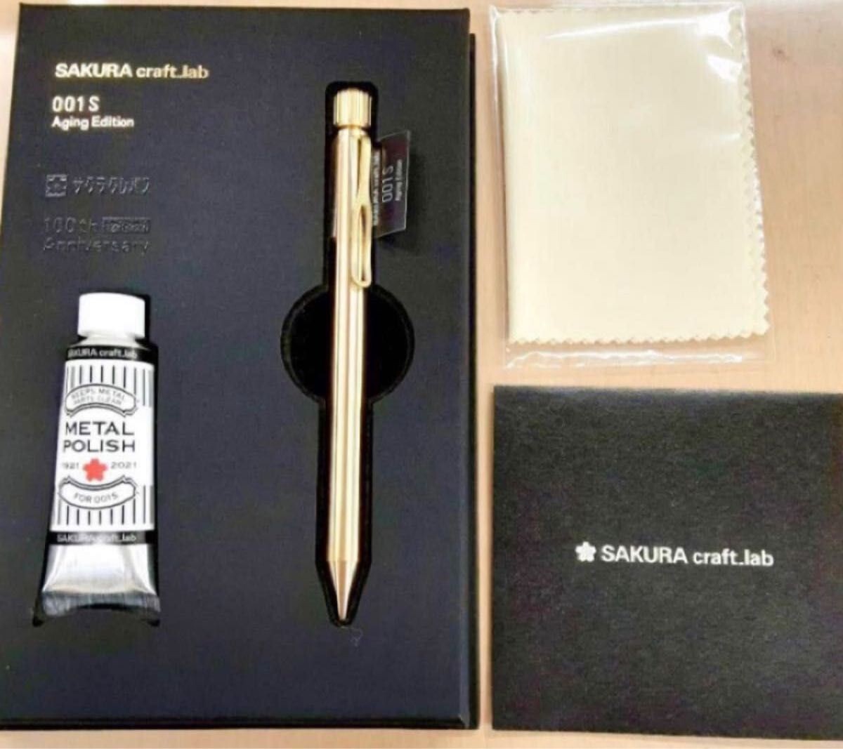 SAKURA Craft Lab 001S Gold Gel Ink Ballpoint Pen LGB15005