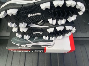 youth size 11 football cleats