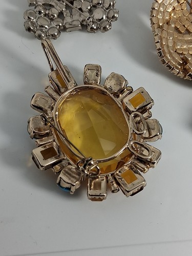 Estate Vintage Brooches Brooch Lot Of 5 Citrine Clear Glass Prong Set - Picture 13 of 17