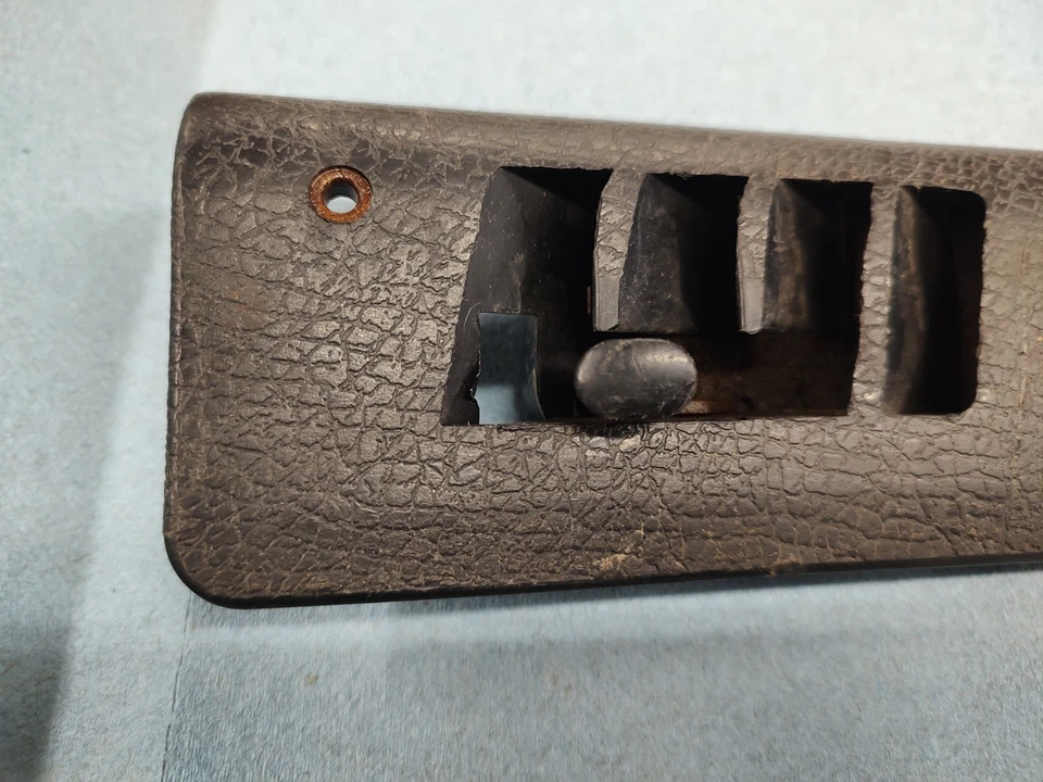 68+ Volkswagen Super & Beetle RH heater channel floor foot vent flap #111819190A - Image 2 of 4