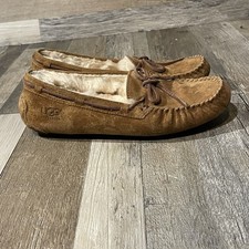 UGG Dakota Chestnut Suede Sheepskin Moccasins Slippers Shoes 5612 Women  s 8 TAN