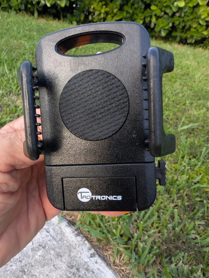TaoTronics Bicycle Mount for Cell Phone - Image 2 of 4