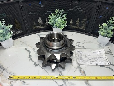 NEW- OEM VOLVO EXCAVATOR HUB CH 55352P 55354 -USA