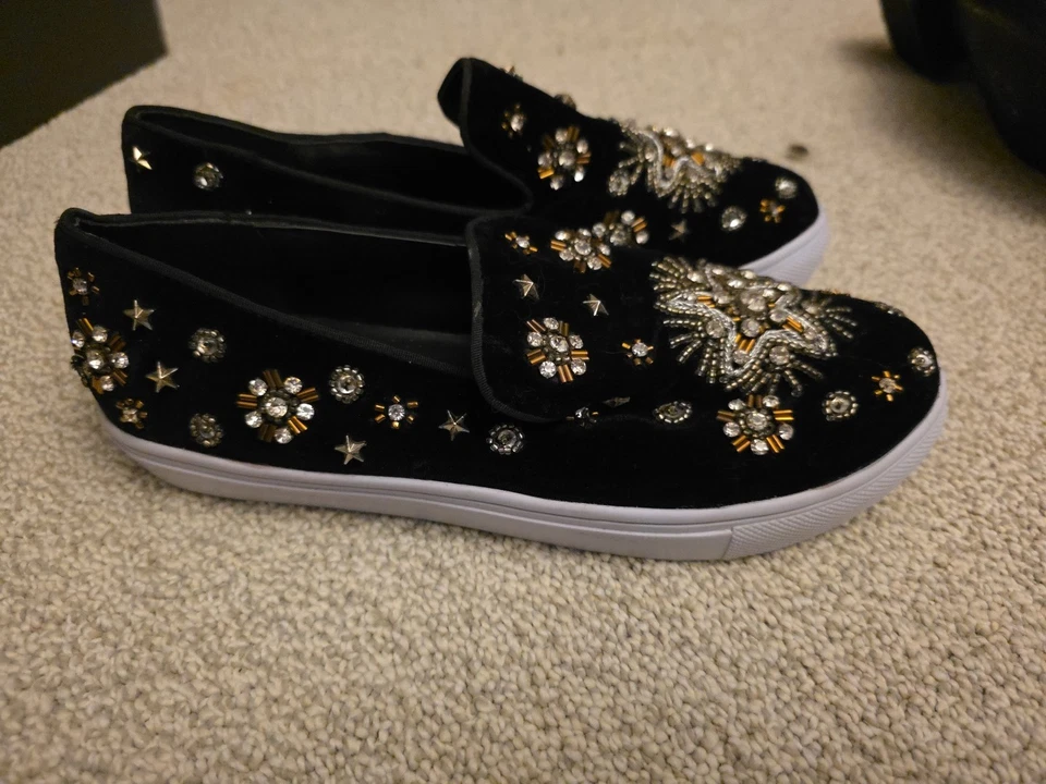 Naughty Monkey Women's 7.5 New Flats - Image 2 of 3