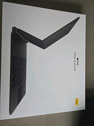  - Apple Magic Keyboard 12.9" iPad Pro 3rd-6th - Black - A2480 MJQK3LL/A - Picture 1 of 6