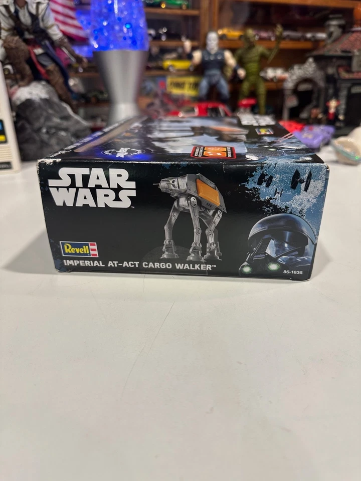 Revell Star Wars Imperial AT-ACT Cargo Walker Kit # 85-1636 Factory Sealed - Image 4 of 4