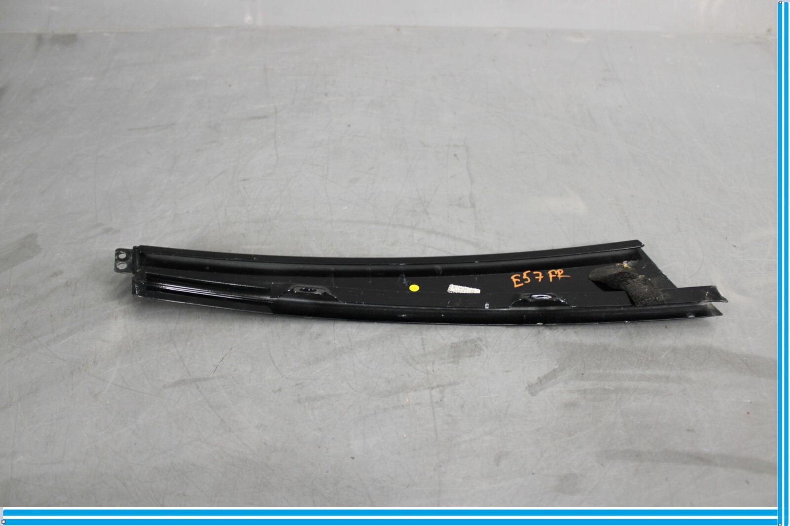 Bentley Continental 2006-2012 Front Right Pillar cover Black
