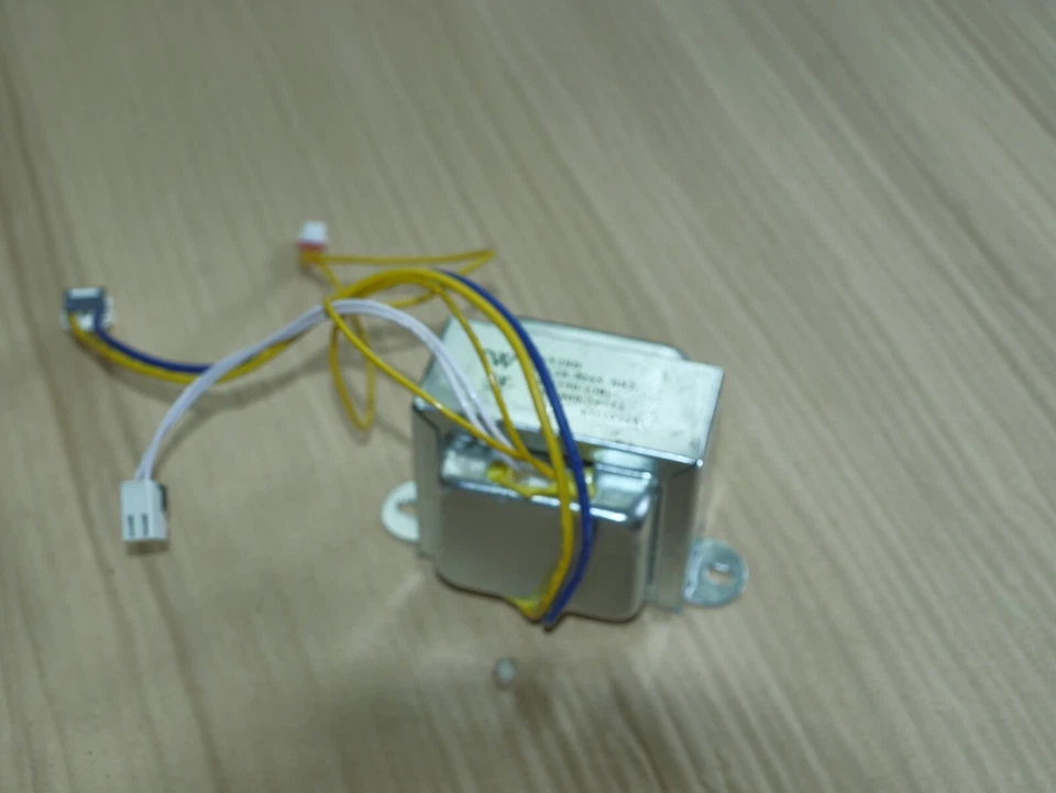 Transformador Carrier 43110269 para calefacción industrial y aire acondicionado Foto 3 de 4