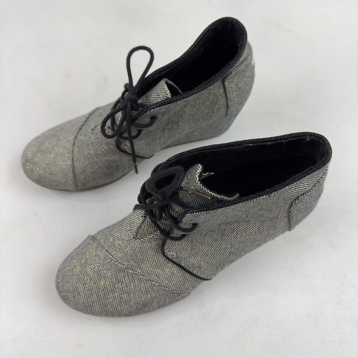 Toms hotsell gray boots