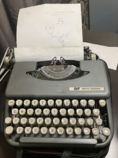 Smith-Corona Skyriter  Manual Typewriter With Original Case thumbnail