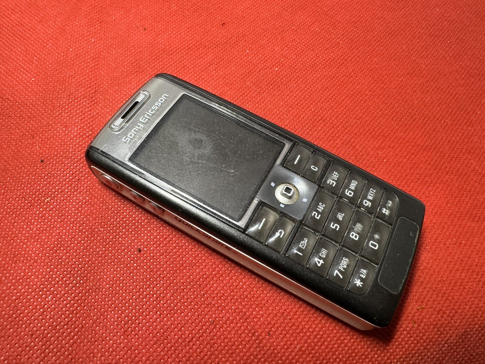 Sony Ericsson T630 - Black (Unlocked) Mobile Phone