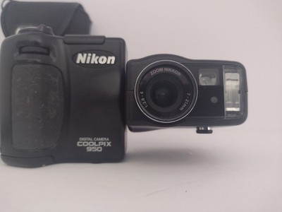 Nikon Digital Camera Coolpix 950 3.3MP Black Retro Vintage Tested