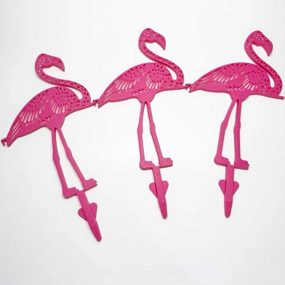 Interlocking Flamingo Garden Fence Set of 12 - Image 2 of 4