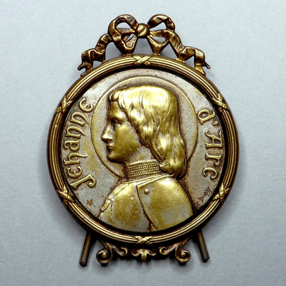 Saint Joan of Arc in Armor. Medal by Dropsy. Antique Religious