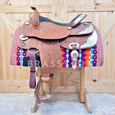 17  Corriente Western Show Saddle