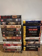 28 VIDEOCASSETTE SCATOLA VHS FILM ORIGINALI USATI