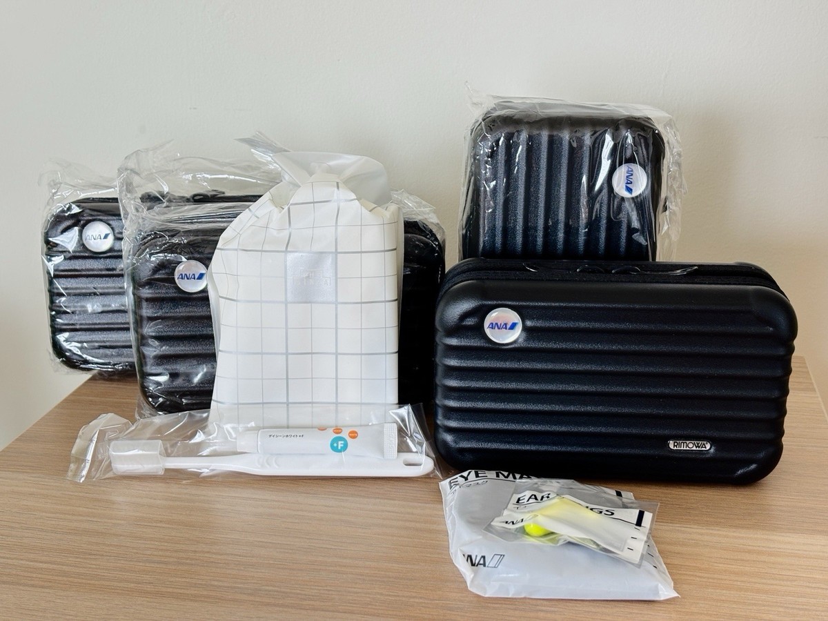 NEW Mini Rimowa 🖤 ANA Luggage Pouch/Hard Shell Amenity Kit with