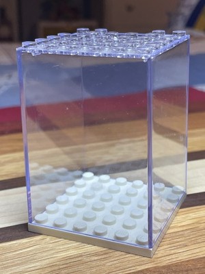 LEGO Minifigure Display Case 6x6 Studs Official White Bottom