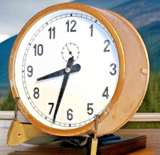 1950 E. Boselli F.S. STATION CLOCK LONG LIFE MANUAL CHARGING