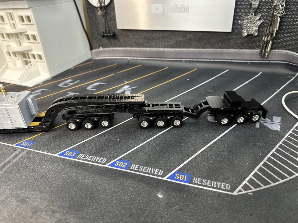 Remolque de transporte pesado y carga transformadora 1/64 para camiones DCP de 15 ejes hecho a medida Foto 2 de 4