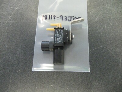 Suzuki Outboard 18117-93J00 Vacuum Switching Valve BIN0390 | eBay