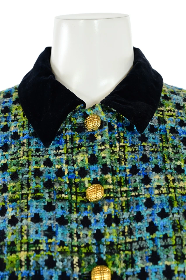 Jaqueta Boucle ESCADA Vintage tamanho 44/14 Aqua/Verde Multi Check - COMO ESTÁ - Imagem 3 de 4