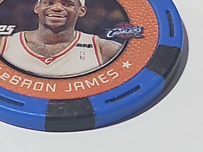 2005-06 Lebron James NBA Topps Poker Chip Blue/Black Cavaliers Rare HTF | eBay
