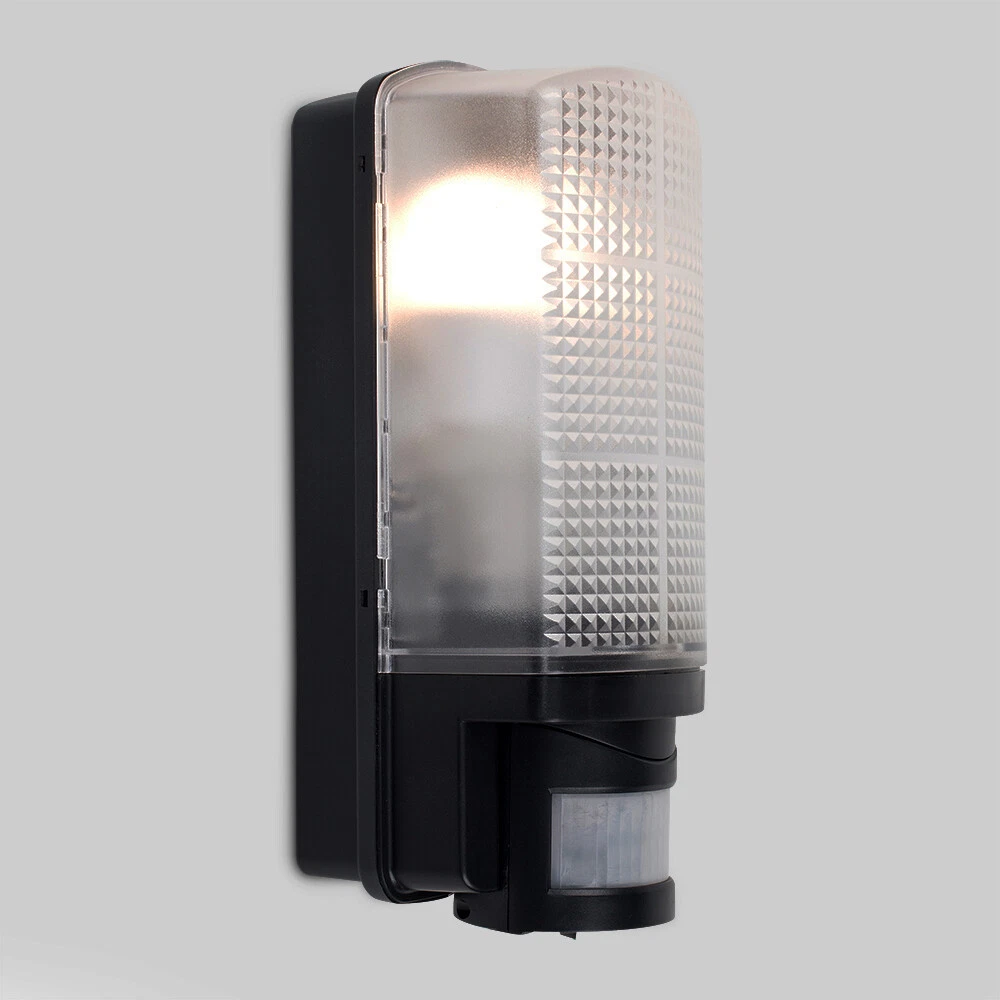 Black Outdoor PIR Motion Sensor Bulkhead Security Light