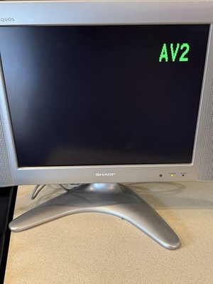 Sharp Aquos LC-15B2UA  15'' LCD Color Gaming TV w Remote Control + Travel Stand