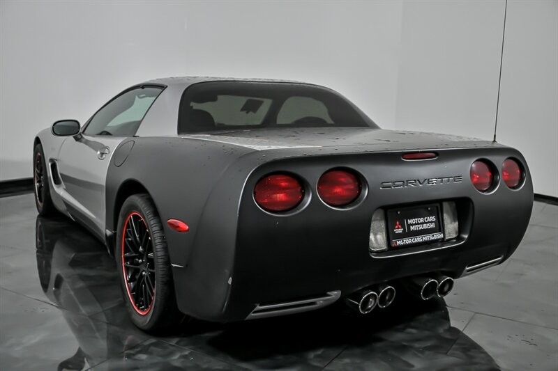 2004 Machine Silver Chevrolet Corvette   | C5 Corvette Photo 8