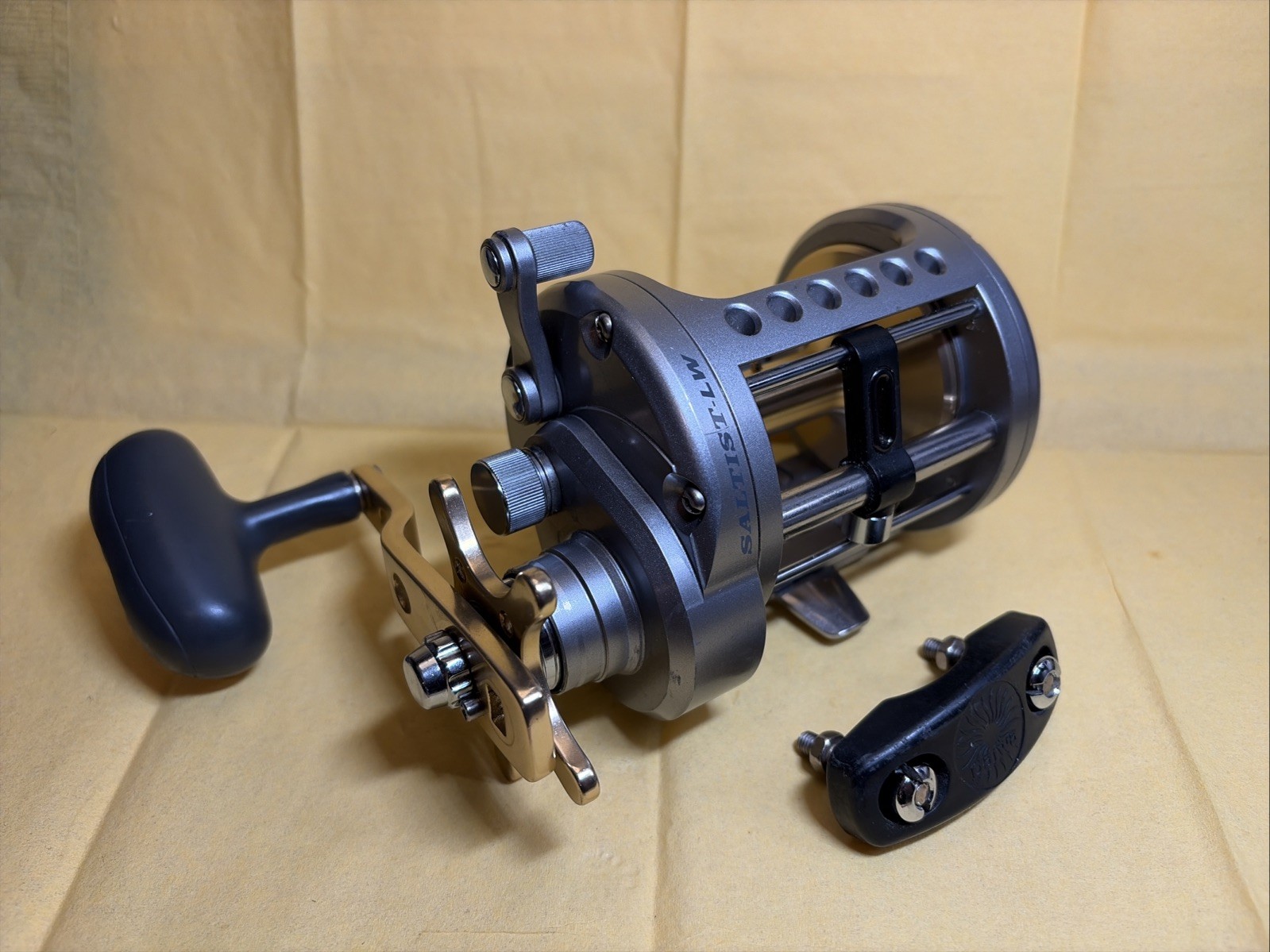 Daiwa Saltist LW 50A Star Drag Super Torque Fishing Reel Carbontex Drag Nice!!!